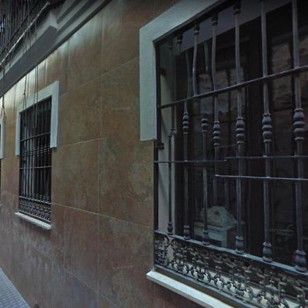 Holidays2Malaga Eduardo Ocon Ground Floor Renovated Apartment In The City Center Exterior foto